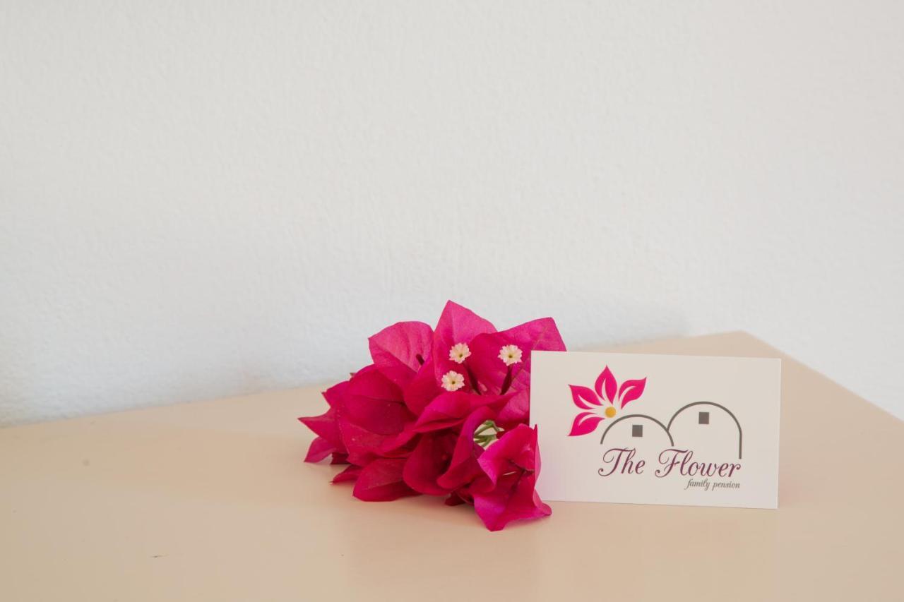 Pension The Flower Oía Exterior photo